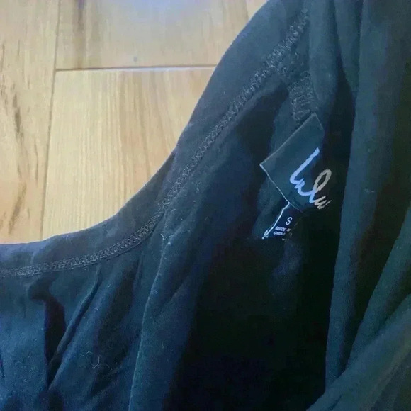 Black Reversible Womens Top Lulu’s - Picture 4 of 5